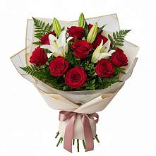 Букет цветов из:  Лилии и Розы в Улан-Удэ