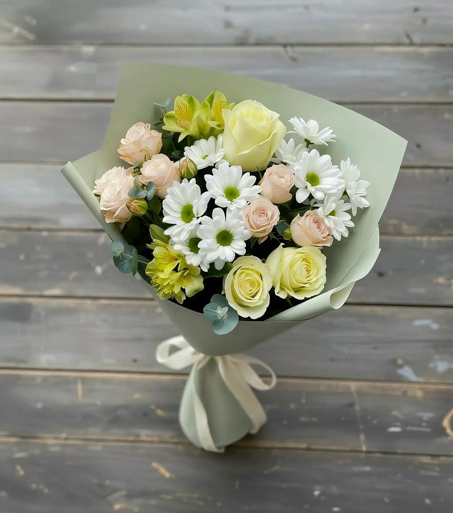 Букет цветов из: Альстромерии, Розы и Хризантемы в Улан-Удэ