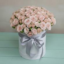 Цветочная композиция из Розы в шляпной коробке в Улан-Удэ