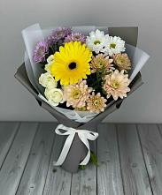 Букет цветов из:  Розы, Герберы и Хризантемы в Улан-Удэ