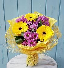 Букет цветов из:  Хризантемы и Герберы в Улан-Удэ