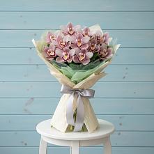 Букет цветов из:  Орхидеи и Розы в Улан-Удэ