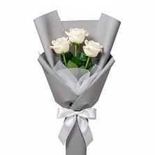 Букет 3 белые розы в Улан-Удэ