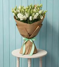 Букет цветов из:  Лизиантусы в Улан-Удэ