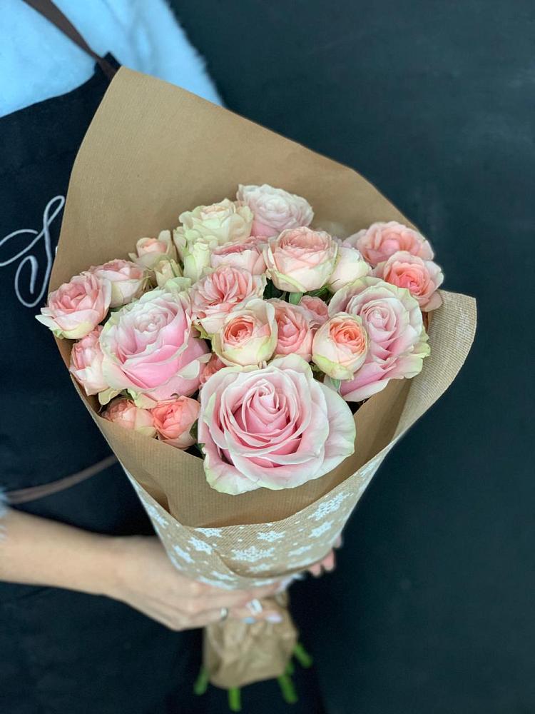 Букет цветов из: Хризантемы и Розы в Улан-Удэ