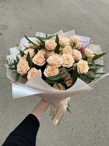 Букет Кремовые розы Латте в Улан-Удэ