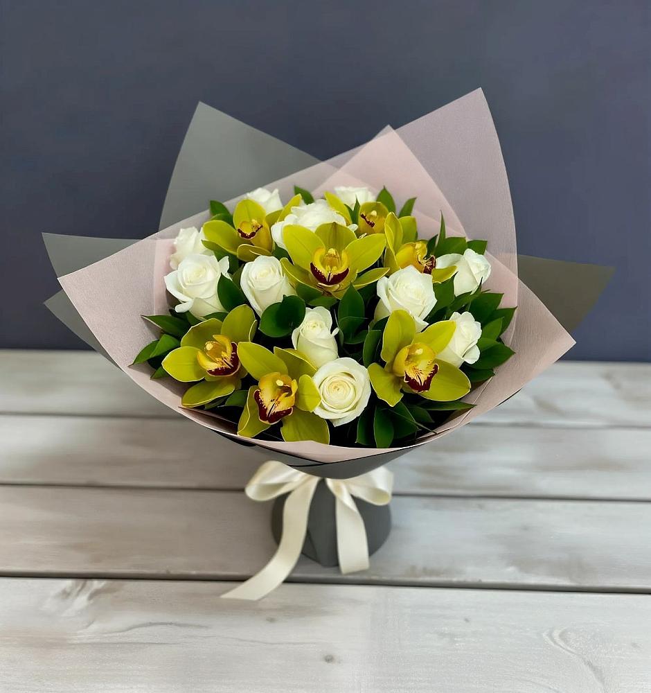 Букет цветов из: Орхидеи и Розы в Улан-Удэ