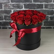 Цветочная композиция из Розы в шляпной коробке в Улан-Удэ