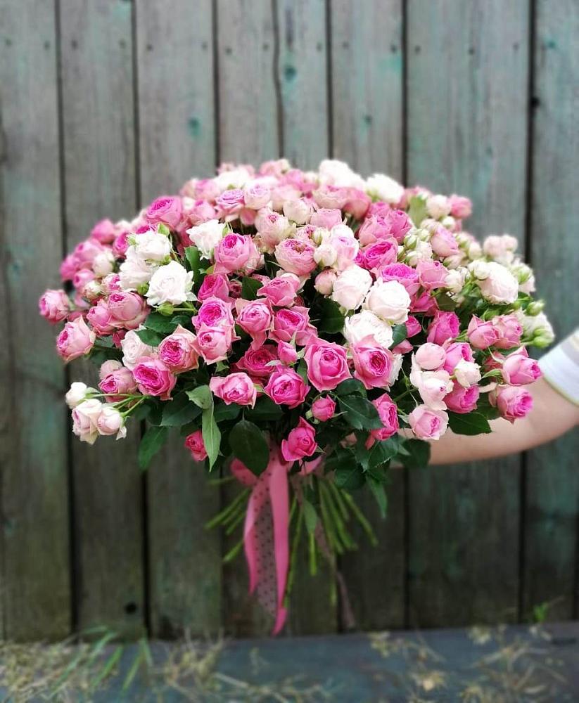 Букет Розовые кустовые розы Натали и Лав Лидия в Улан-Удэ