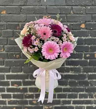 Букет цветов из:  Герберы и Хризантемы в Улан-Удэ