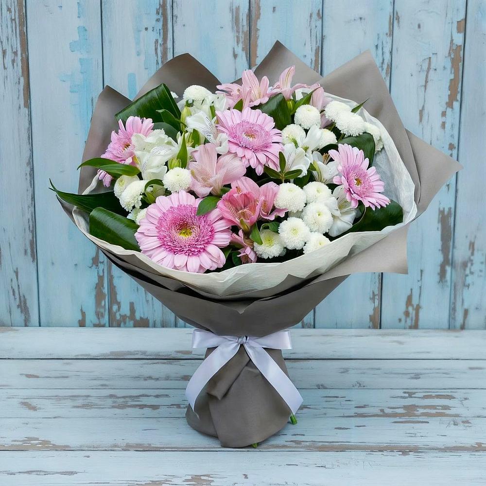 Букет цветов из: Герберы, Альстромерии и Хризантемы в Улан-Удэ